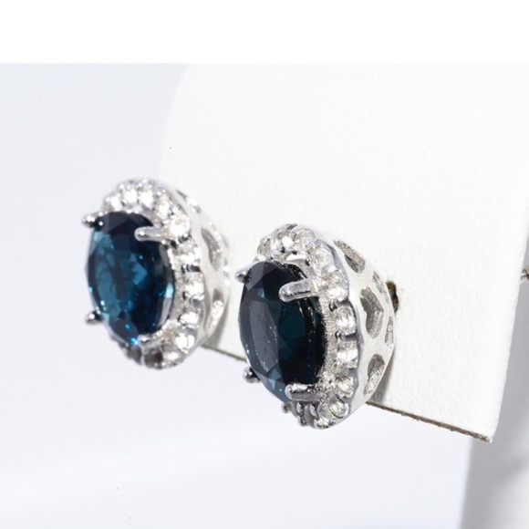 * NEW S925 Natural Blue Topaz Halo Earrings, beautiful Earrings, cute Earrings. - Picture 3 of 4